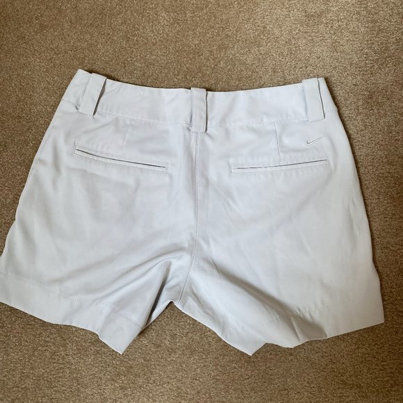 Nike Golf Shorts Size 4 - Picture 2 of 3